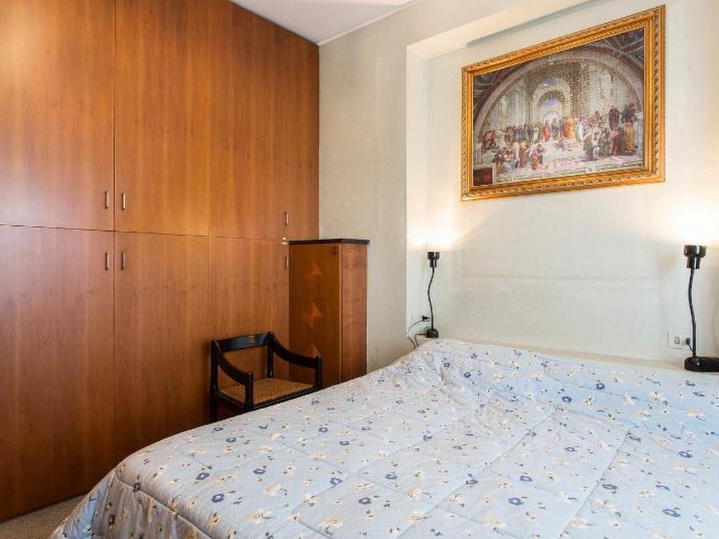 Roomy Apartment Duomo & San Babila Милано Екстериор снимка