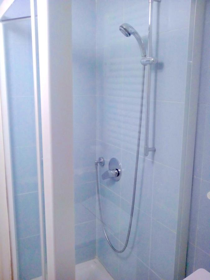 Roomy Apartment Duomo & San Babila Милано Екстериор снимка