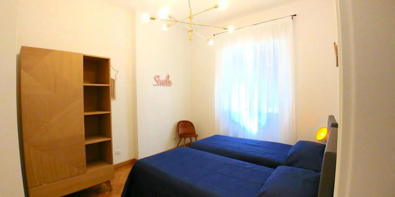 Roomy Apartment Duomo & San Babila Милано Екстериор снимка